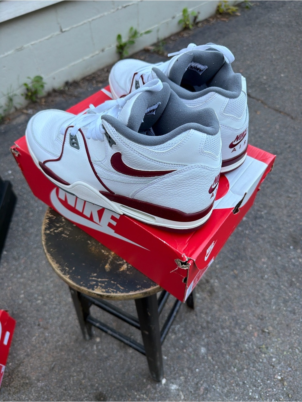 Nike Men’s White & Maroon High-Top Sneakers